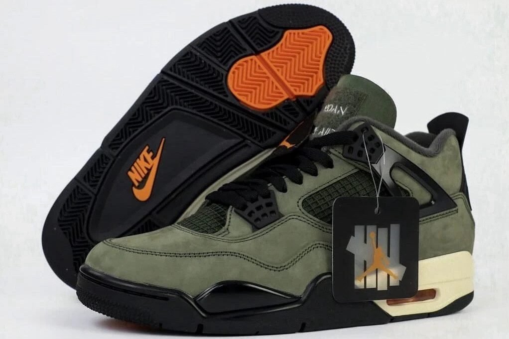 SAOLA Taglia 12 Uomo Undefeated x Jordan 4 Retro OG SP 2025 IB1519 200 Nuovo con scatola