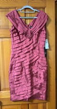 Adrianna Papell Rose Layered Dress NWT Size 10