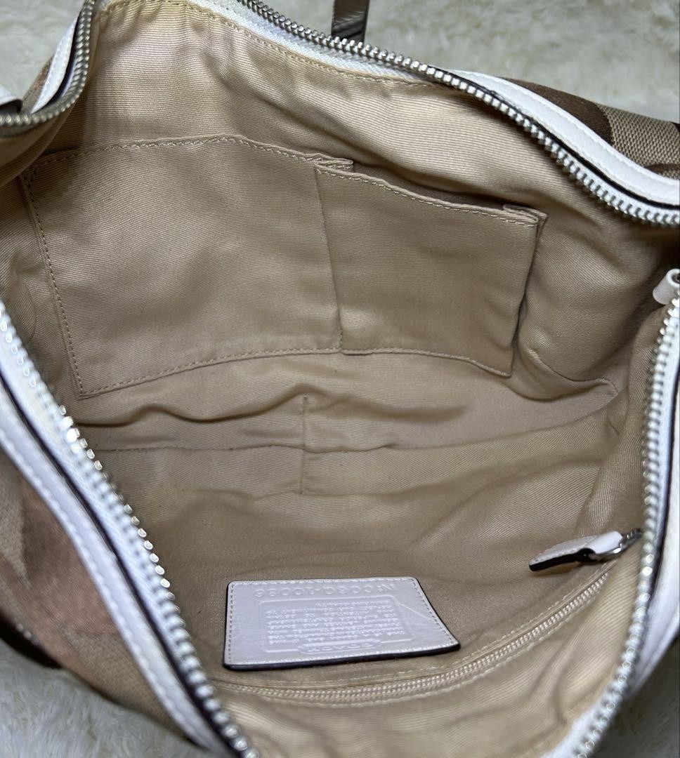 COACH One-Shoulder Patchwork Crescent Bag Women A… - image 19