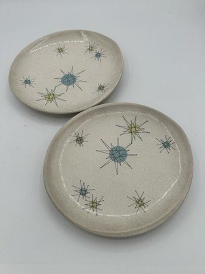 2 Vintage MCM Atomic STARBURST Franciscan Ware Oval 8  Salad Dessert Plates
