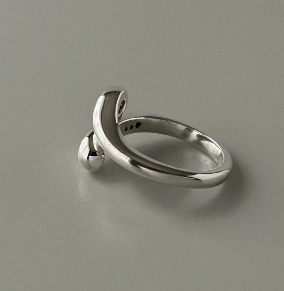 Anillo de plata esterlina Georg Jensen #411 de Agnete Dinesen 925S Dinamarca US6,5 Foto 2 de 4