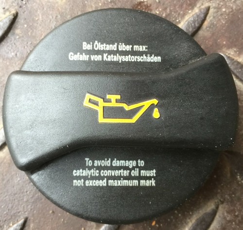 AUDI A4 AVANT A6 A8 4B 4D C5 8D Öldeckel Verschluss Öleinfüllstutzen 078103485D
