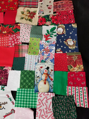 New Christmas Fabric Scraps For Quilts Scrapbooking Sewing Crafts - Lot of 30 - Picture 8 of 12