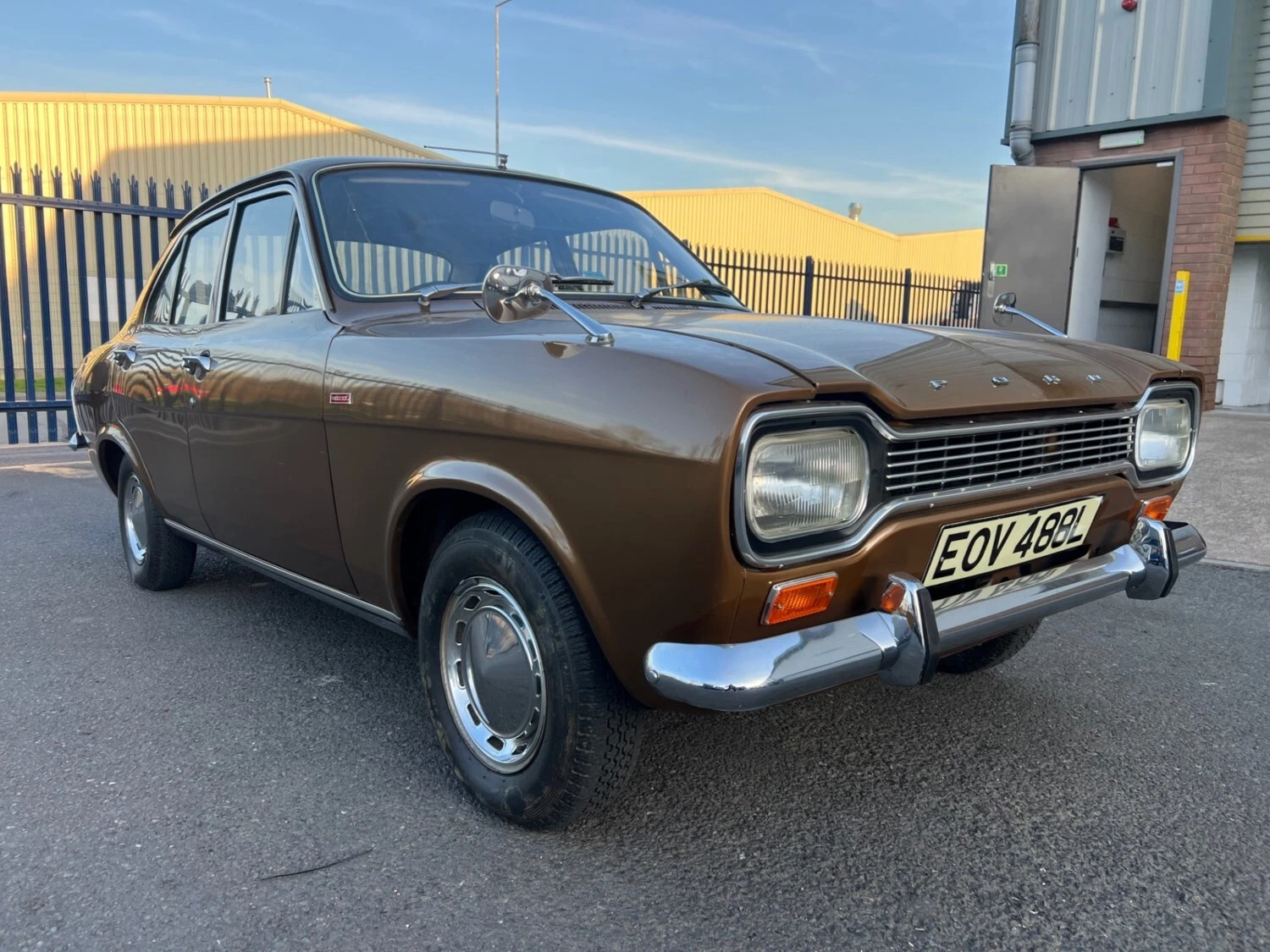 1974 Ford Escort 1.3 5dr XL Hatchback Petrol Manual - Picture 1 of 24