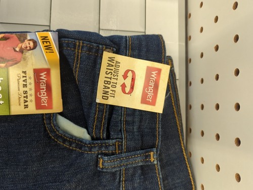 NWT Wrangler Jeans Boys 16 Husky Denim 4-way Flex Dark Cotton Boot Cut - Picture 4 of 6