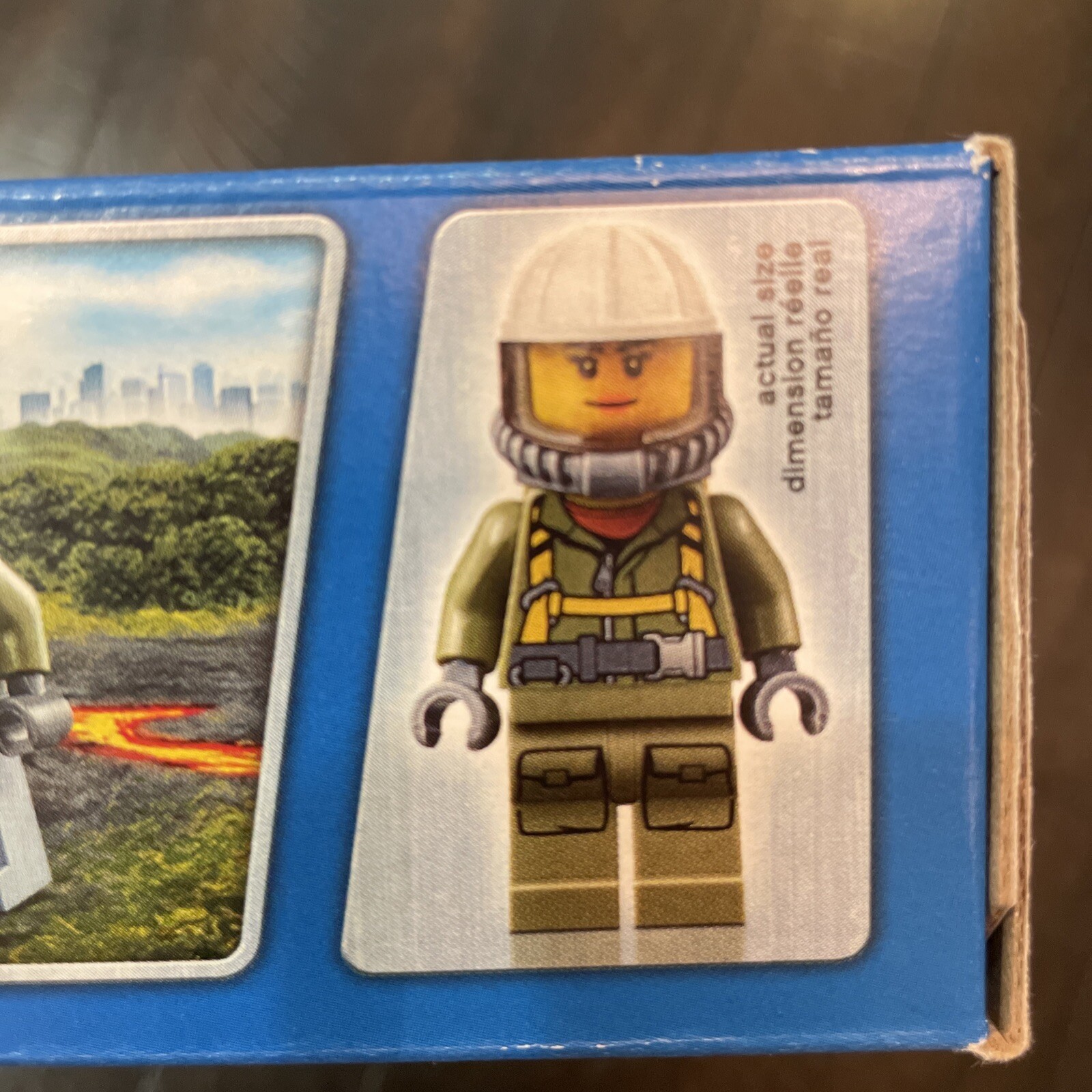 New Lego City 60121 Volcano Exploration Truck  175 pcs RETIRED -Factory Sealed