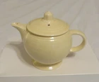 Vintage Fiesta *OLD IVORY* Medium Teapot w/LID