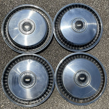 Set Of 4 Ford Motor Company 15 Crown Logo Wheel Covers Hubcaps 1583 Set Of 4 Ford Motor Company 15 Crown Logo Wheel Covers Hubcaps 1583