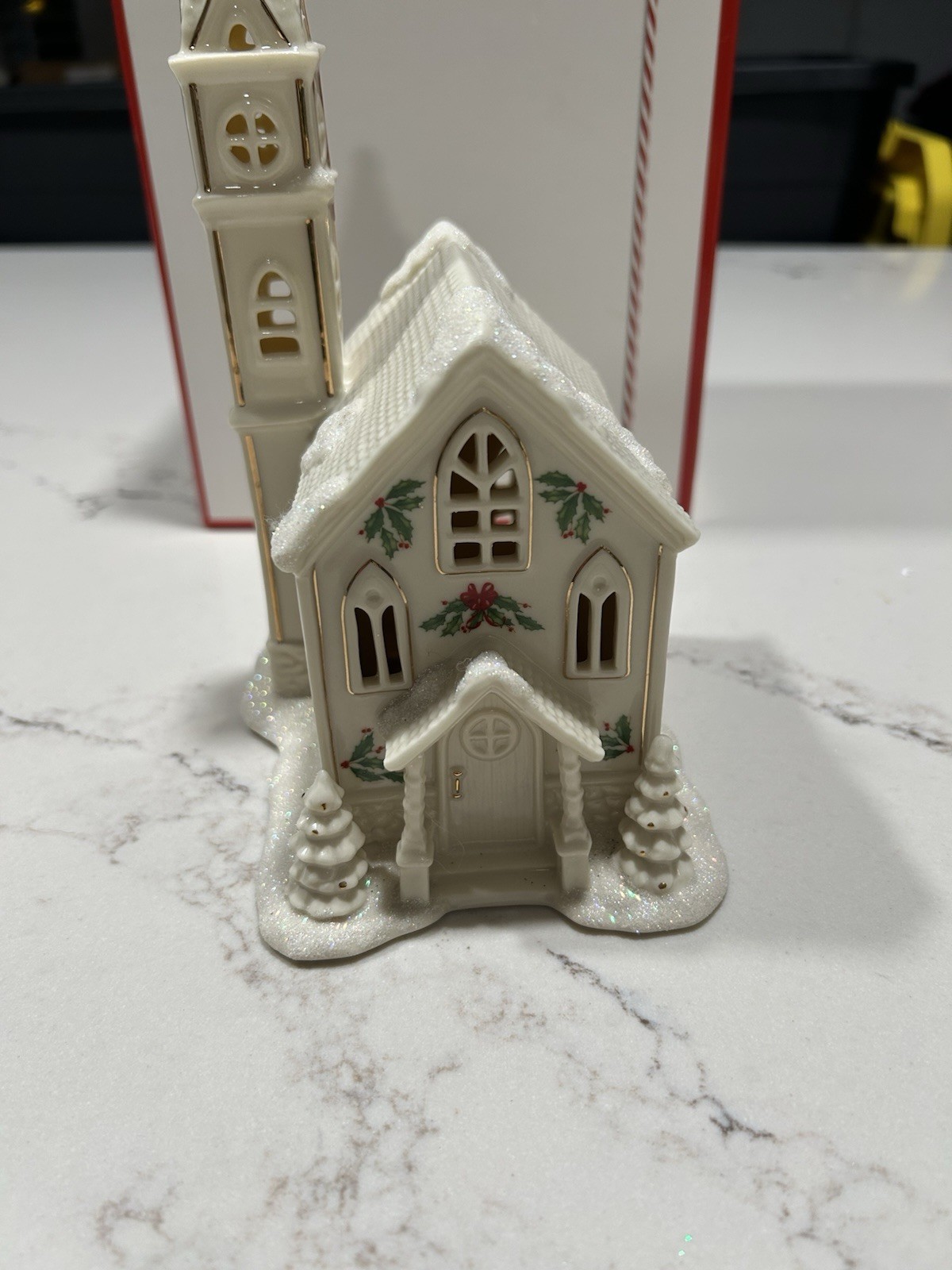 Picture 2 of 9