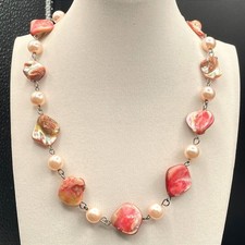 Vintage Mother Of Pearl White Pink Dyed Plastic Beaded Necklace Retro Statement