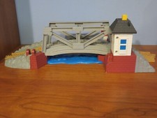 Fisher Price Geo Trax Draw Bridge