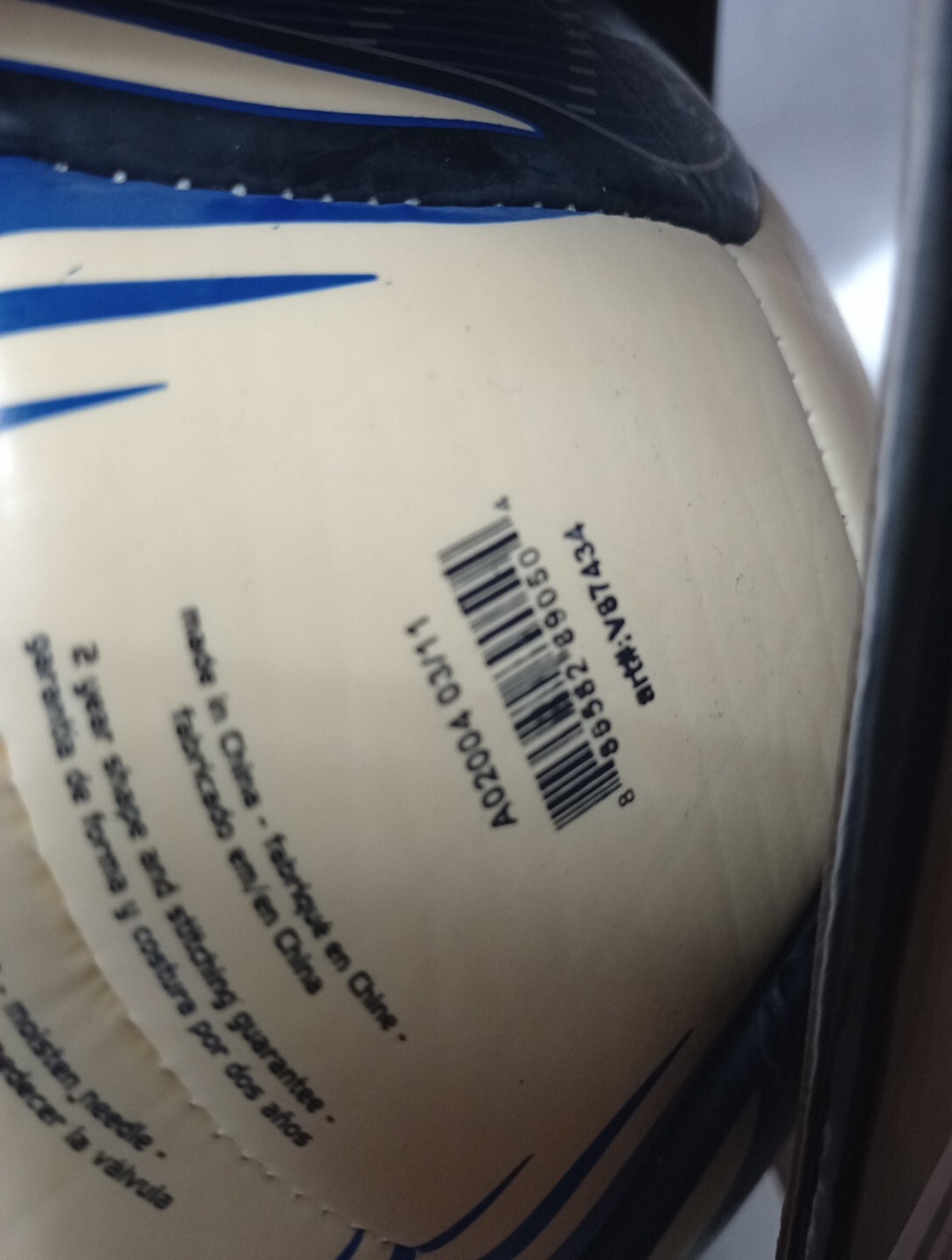 Adidas Speedcell Glider Match Ball Replica Size 5 Soccer Ball 2011