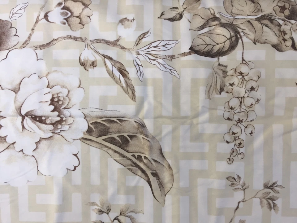 Funda nórdica Williams Sonoma llave griega estampado floral rey solo neutral Israel Foto 4 de 4