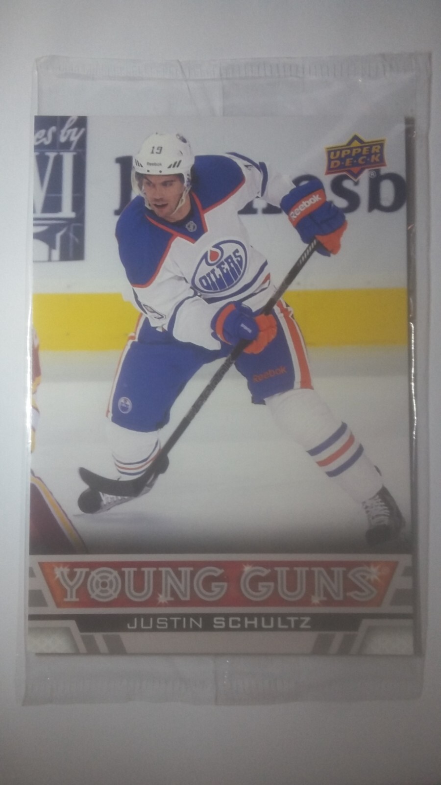 2013-14 Upper Deck Young Guns OVERSIZED Justin Schultz #240 Edmonton Oilers RC