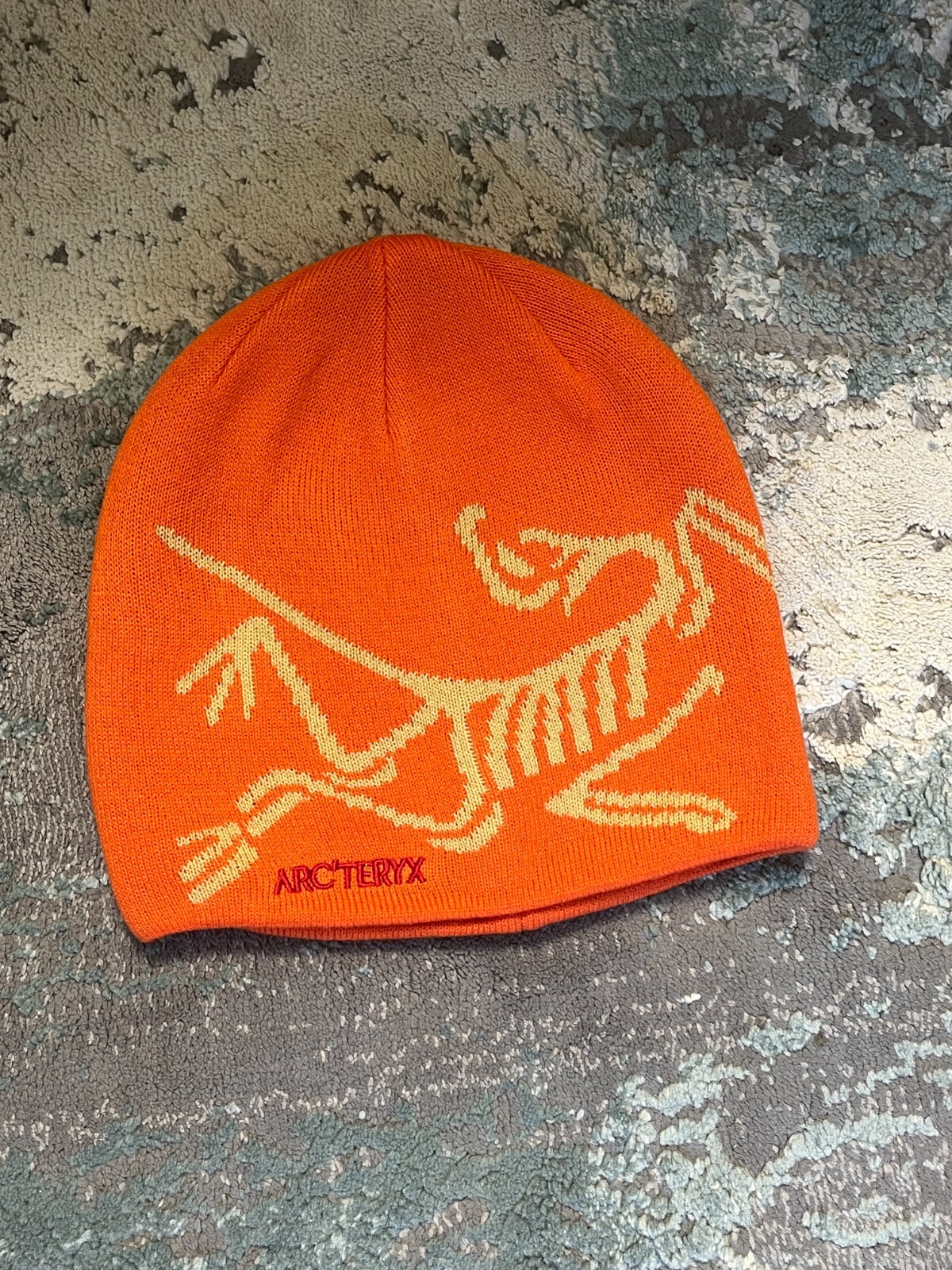 ARC'TERYX Cappello Vintage Arc’teryx Fernie Arancione Beanie Logo Dinosauro Maglia