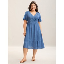 BloomChic Women  Plus Size 18 - 20 2x Light Blue Midi Dress with Pockets NWT