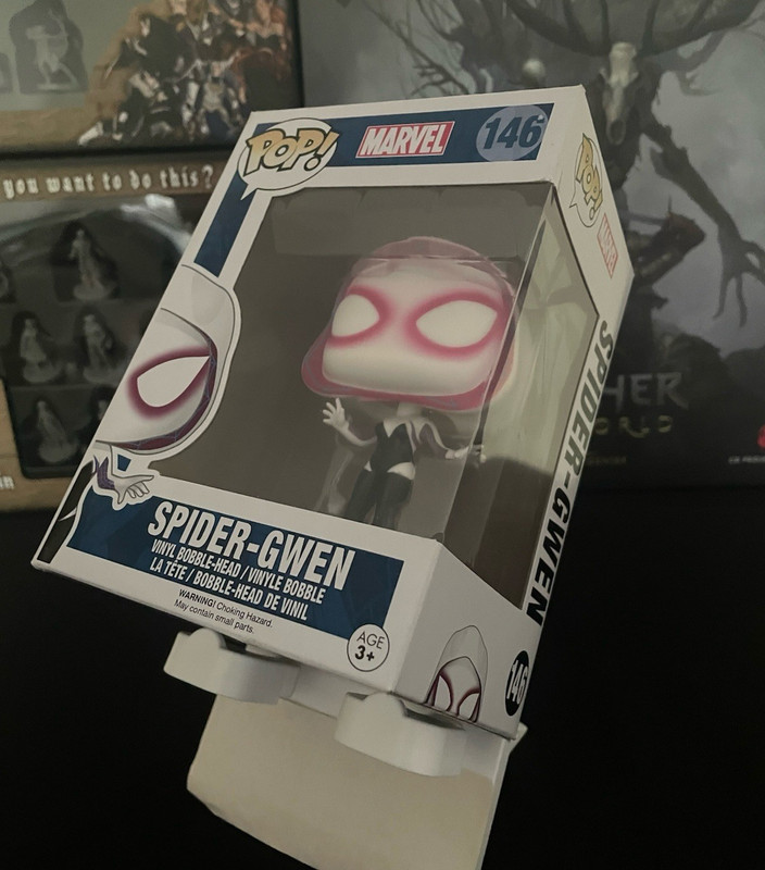 Funko Pop! Marvel Spider-Gwen Vinyl Figure #146(Marvel Collection)
