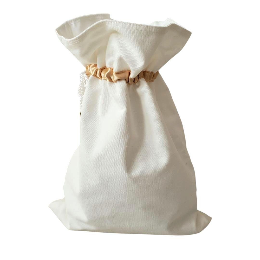 Bellissimo oggetto modello raro borsa con coulisse Yves Saint Laurent Cassandra rara