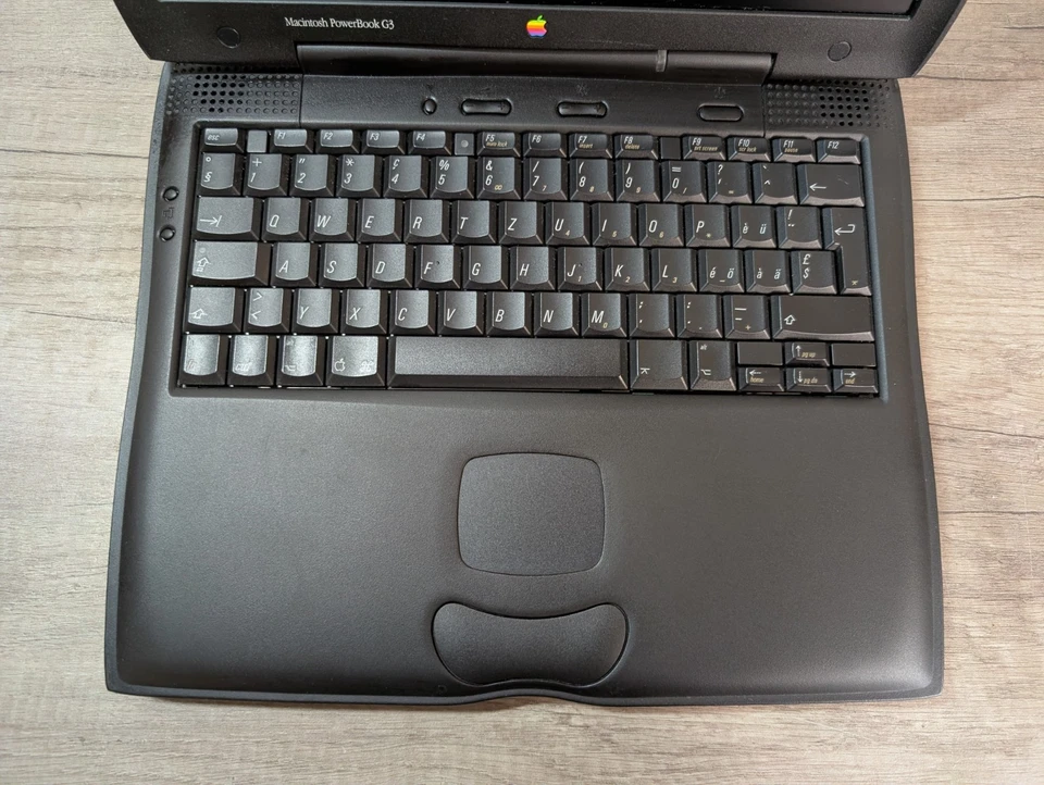 Apple Macintosh PowerBook G3 Series, Modell M4753 - Bild 2 von 4