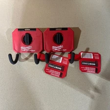 Milwaukee Pack out 48-22-8335 3" Reinforced Curved Hook 2 Pack