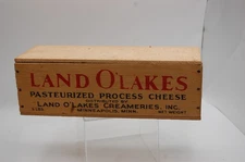 LAND O LAKES AMERICAN CHEESE 5 LB WOODEN BOX RED BLACK WITH WOOD LID