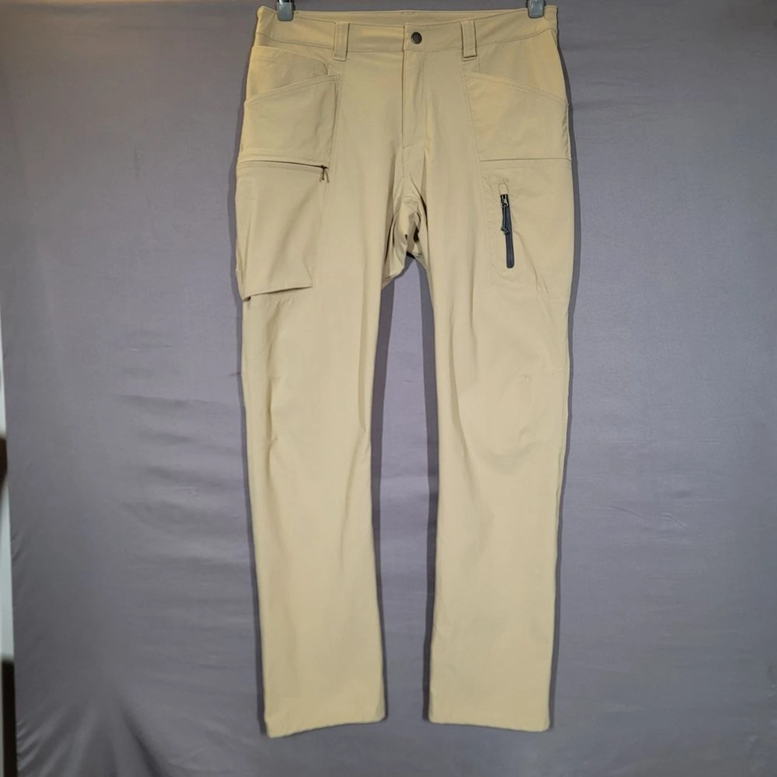 The North Face Hiking Pants 32x30 Khaki Softshell Cargo Stretch Trail Outdoor
Opens in a new window