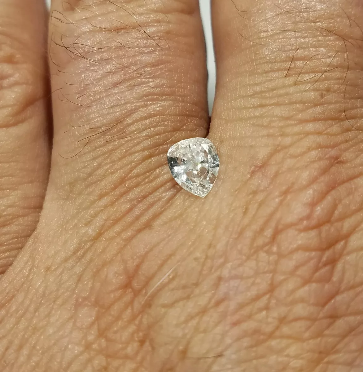 9 carat pear shaped diamond deals