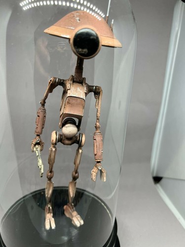 Star Wars: Episode I - The Phantom Menace "Pit Droid" ILM studio executive gift - Picture 2 of 12