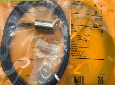 One New IFM IGS248 Proximity Switch Free Shipping