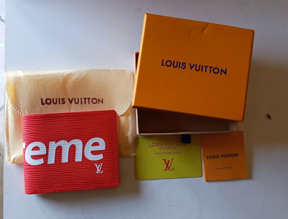 Supreme Men's Wallet Red