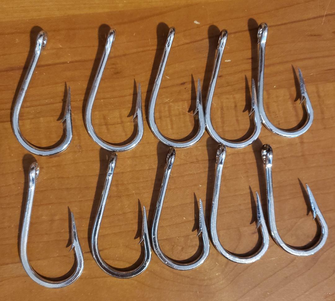 1 4 oz weighted hook Swimbait Hooks – Harmony Fishing Company