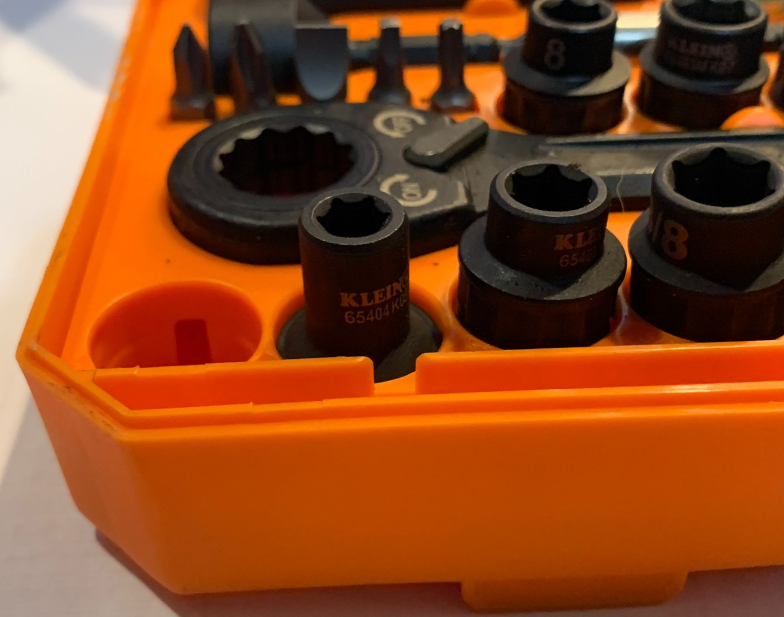 Klein Tools 65400KNECT KNECT Essential Pass Through Impact Orange/Black thumbnail 2