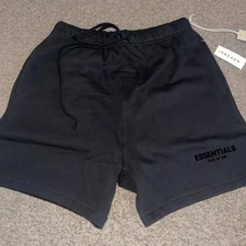 NWT Fear of God Essentials Shorts SS22 Stretch Limo Size M 100% Authentic