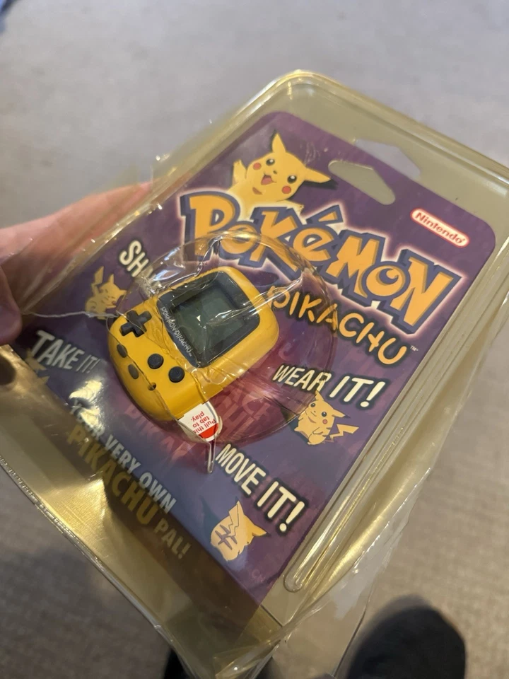 Nintendo Pokemon Pikachu Virtual Amarillo Pocket Pal 1998 RARO Nuevo Caja Abierta Foto 4 de 4