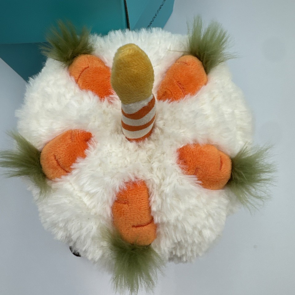 Jellycat Amuseables Carrot Cake main image 1