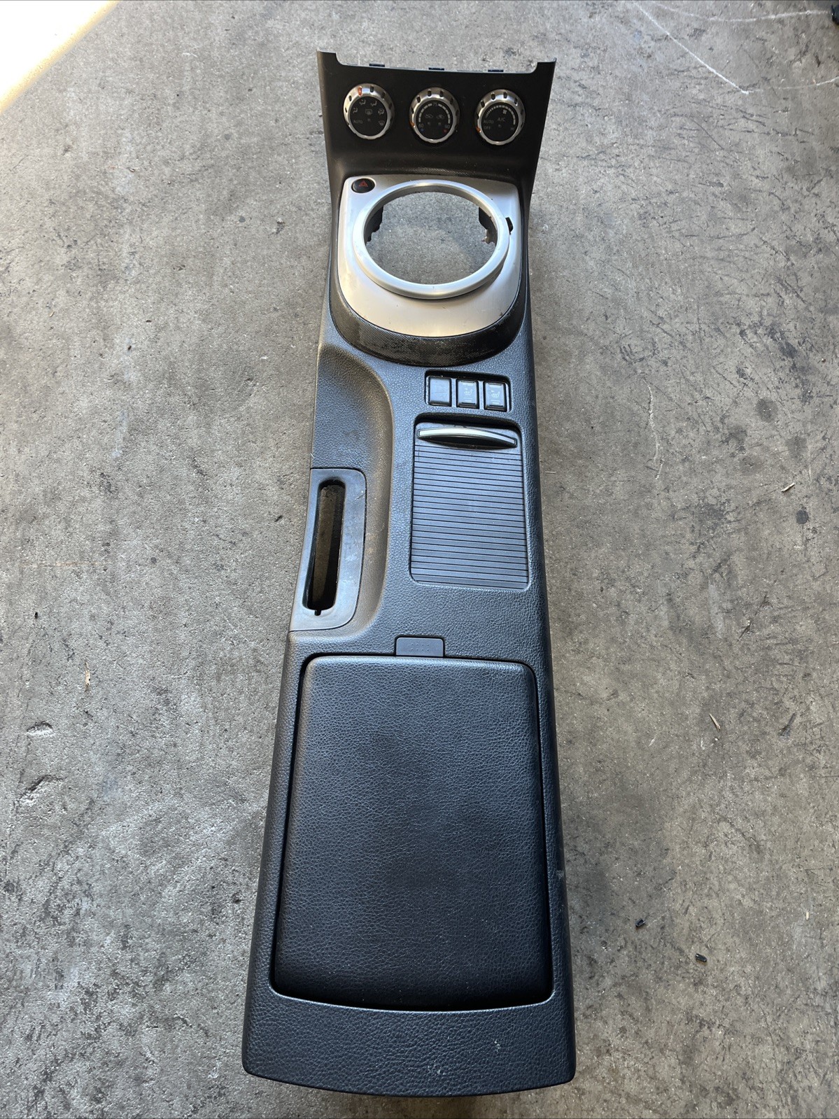 2006 08 Nissan 350Z Auto Center Console Shifter Trim