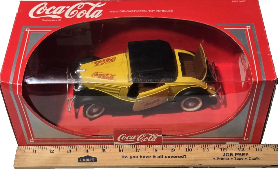 Solido 1934 Ford Roadster 1:19 Scale Coca-Cola Diecast France 9502 New Open Box - Image 3 of 4