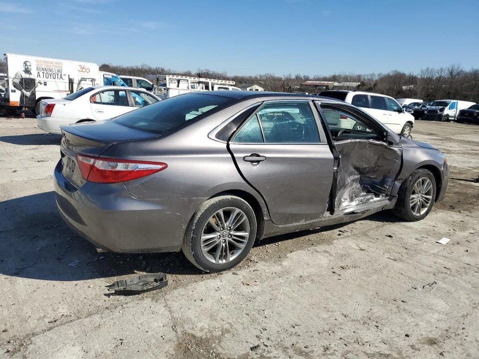 Б/у указатель поворота / парковочный фонарь в сборе подходит: 2016 Toyota Camry парковочный фонарь поворотник - Изображение 4 из 4