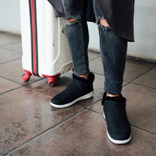 Olukai Mālua Hulu Women's Booties Size 7.5 $160 in Black