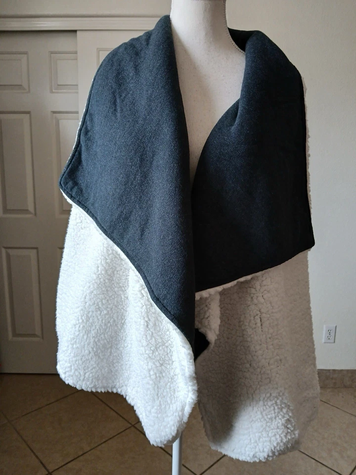 Mossimo Chaleco Mujer Frente Abierto Reversible XL Gris Blanco Sherpa Foto 3 de 4