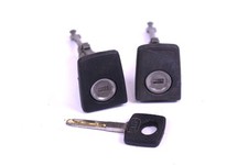 2x Türschloss Schließzylinder orig Mercedes Benz W201 L/R links rechts Schlüssel 2x Türschloss Schließzylinder orig Mercedes Benz W201 L/R links rechts Schlüssel