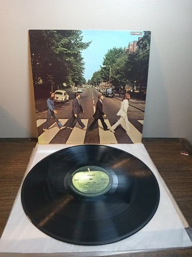 The Beatles Abbey Road Australia LP PCSO-7088 Stereo VG+/VG+ Clean Copy