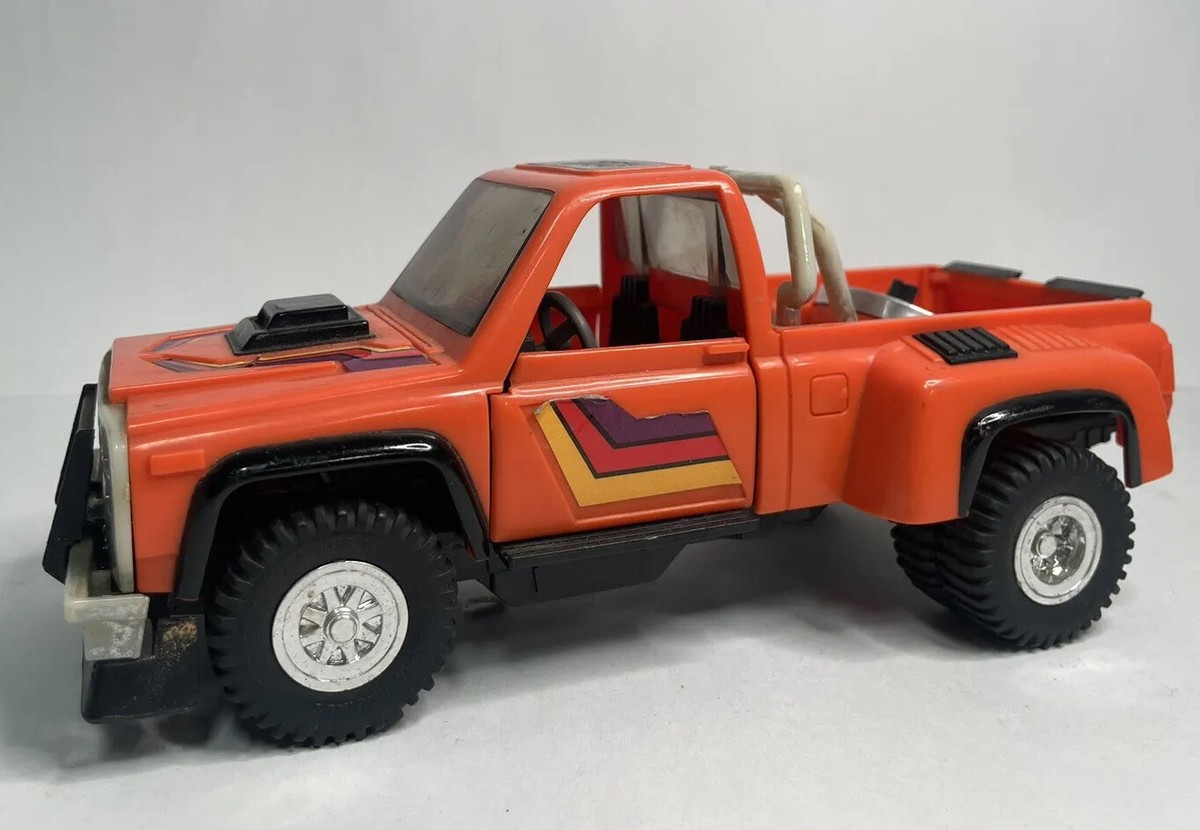 MACK TRUCKS マックトラック オレンジ ダウンベスト　USA製 M.A.S.K. Firecracker Vintage 1985 Series Kenner Orange Truck w