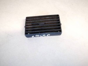 Volkswagen Golf 2000 Dash Vent (Air Vent Grille) 1j0819719b, Genui #2002039-97