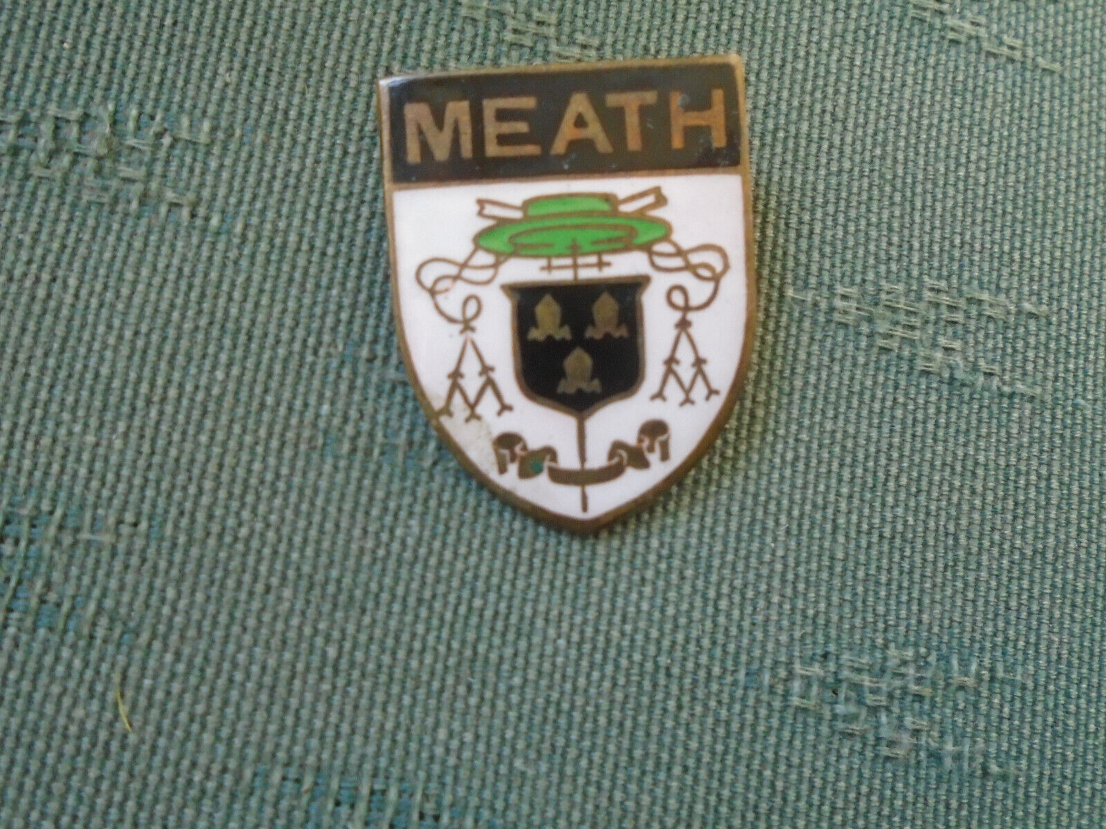 Picture 1 of 2
