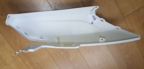 PEUGEOT Citystar Right side Panel. NEW. PE778145BL. Tab broken included - Picture 3 of 7
