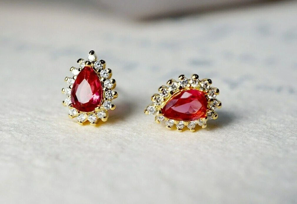 Update 139+ red diamond earrings latest - esthdonghoadian