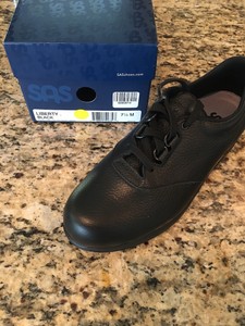 sas slip resistant women's shoes