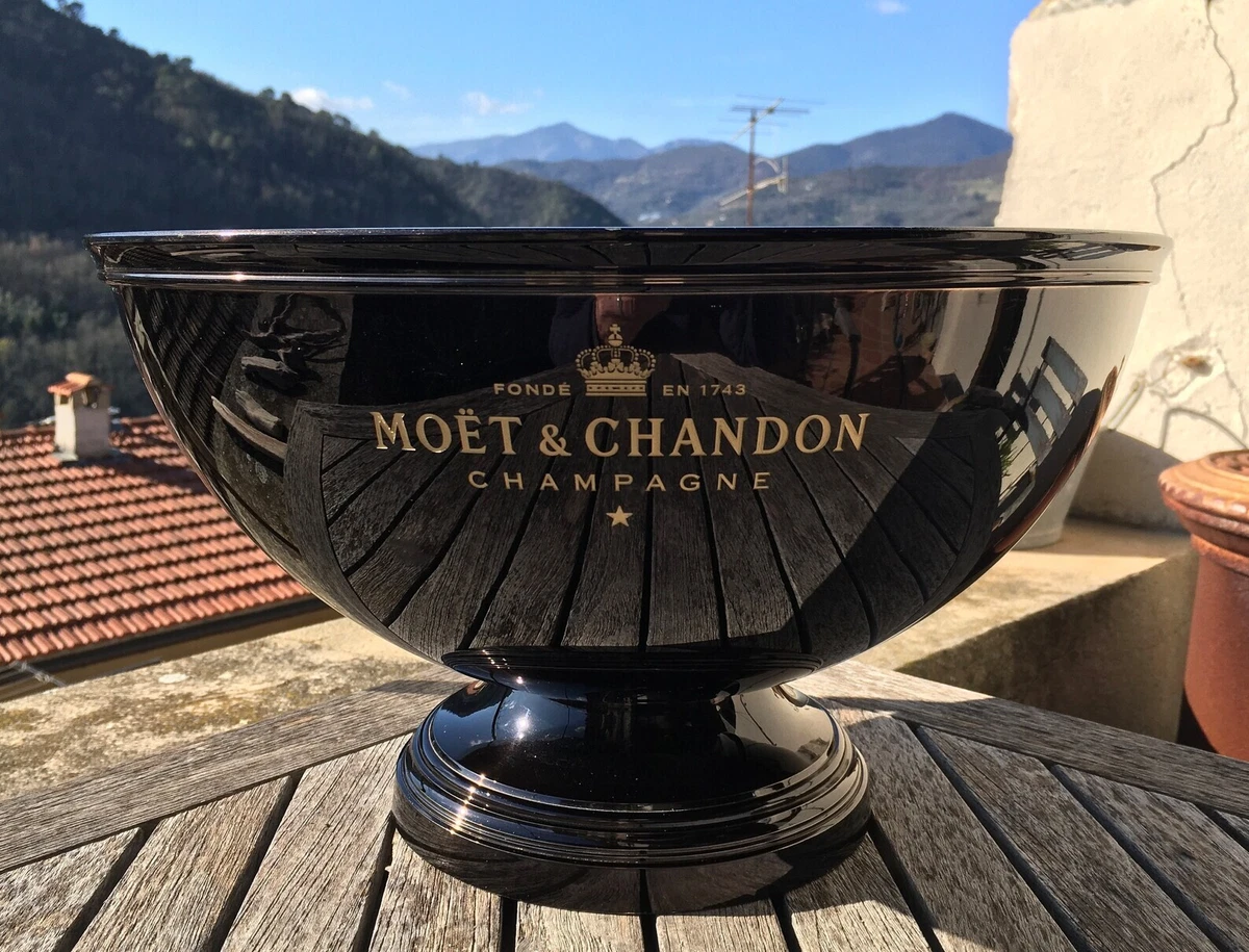 Moet chandon ice bucket 2025