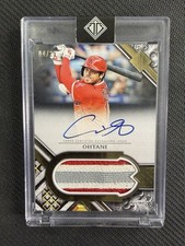 2025 Topps Transcendent Shohei Ohtani GAME-USED PATCH ON CARD AUTO /25 ANGELS